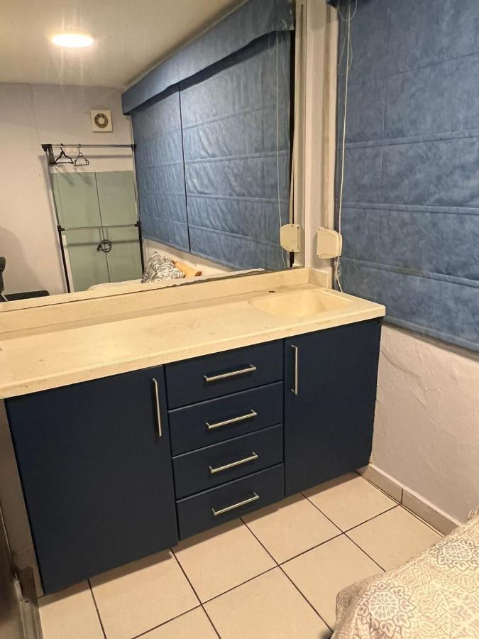 Hostal En El Centro Lakiwa Mazatlán Kültér fotó