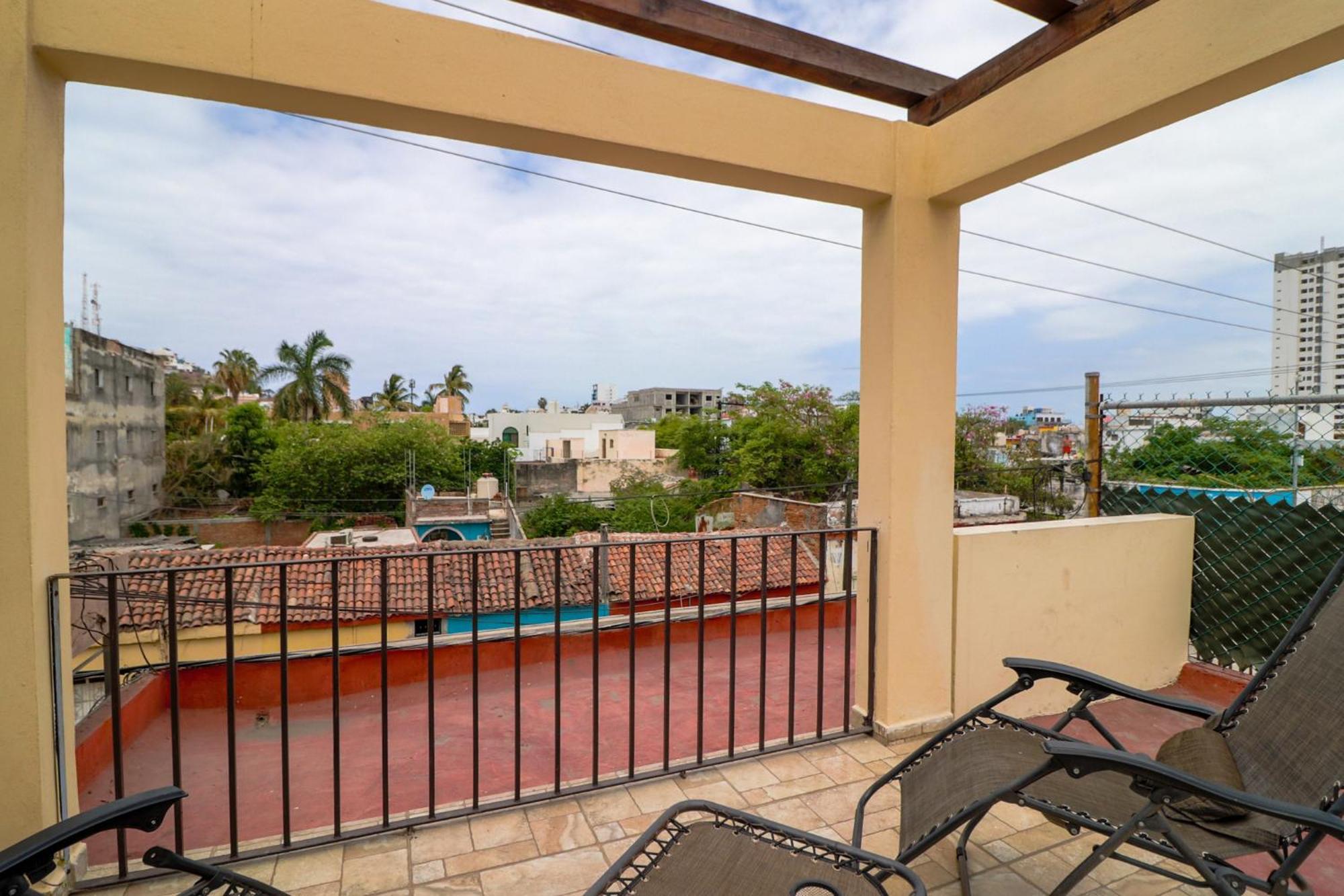 Hostal En El Centro Lakiwa Mazatlán Kültér fotó